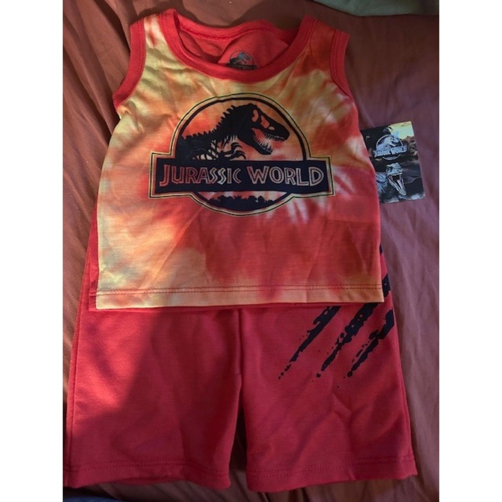 Jurassic Park Two Piece Outfit 12‎ Months NWT!